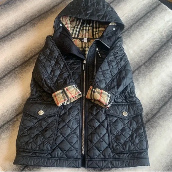 Burberry Trey Diamond Quilted Black Archive Beige Check Logo Coat